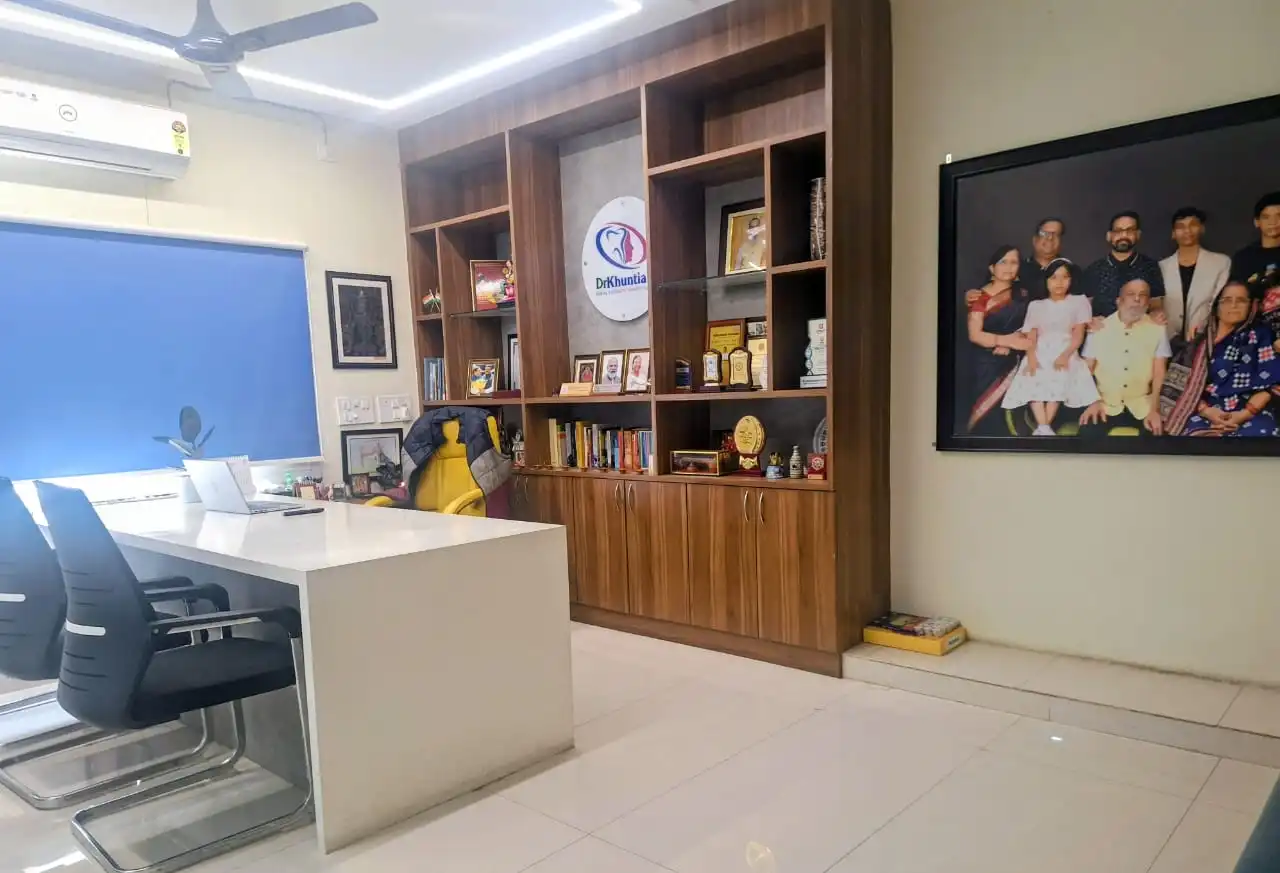 DrKhuntia’s Dental & Cosmetic Surgery Clinic